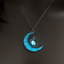Colar Luna Radiante | Brilha no Escuro
